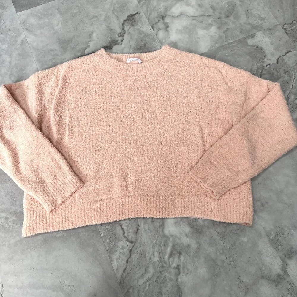 Double Zero Size Lovely Large Soft‎ Fuzzy Peach Crop Sweater